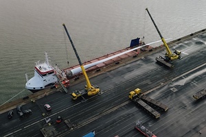 Arrival of the E 175 rotor blade from Viana do Castelo Portugal in Wilhelmshaven Germany