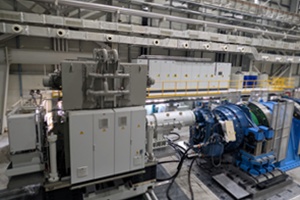 Flender unveils wind turbine gearbox test rig in Walajabad India